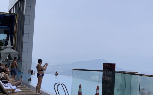 Platinum Service Suites KLCC