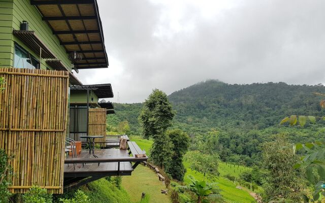 The Proud Green Garden Hill Resort