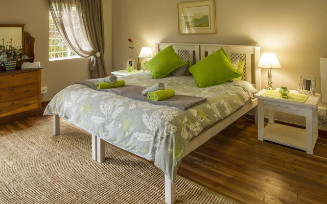 Belfield Wines and Farm Cottages