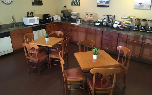 Boulder Twin Lakes Inn