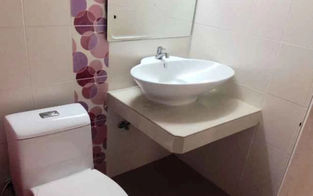 Yaowamal Apartment