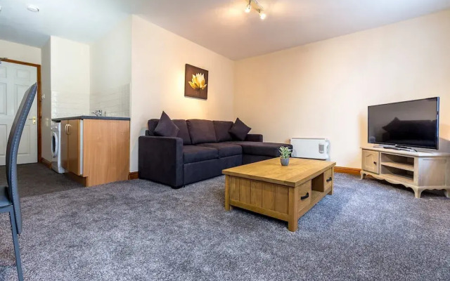 Host Stay New Street Studio