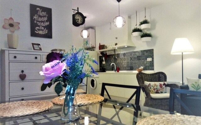 Elegant Accommodation In Old Helmet