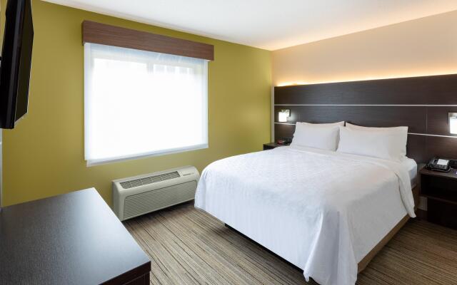 Holiday Inn Express Hotel & Suites Downtown Minneapolis, an IHG Hotel