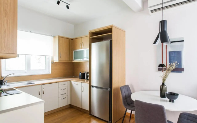 Delightful 1BD Apartment in Plaka by UPSTREET