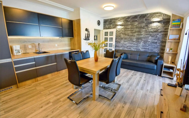 Apartment 10 in Villa Petrac