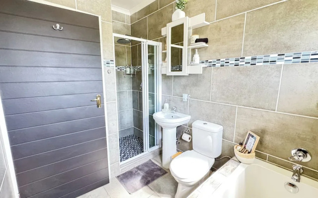 Luxury Apartment St Lucia 43 On the Bridge