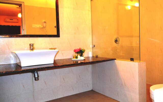 Suryaa Villa - A City Centre Hotel