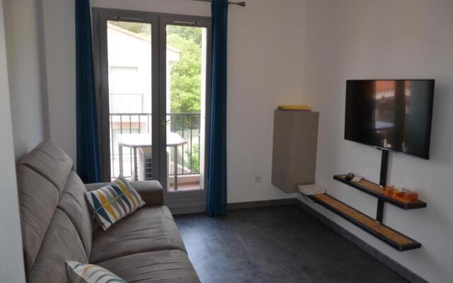 Appartement 2 pièces, parking, balcon, proche plage