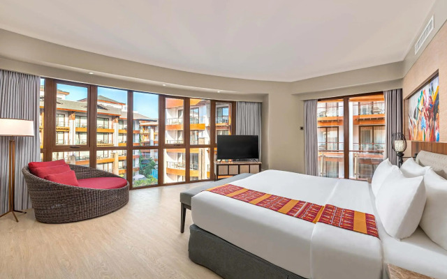 Mandarin Bay Resort & Spa