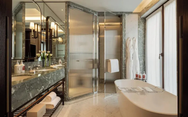 Corinthia Rome