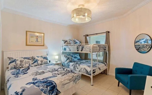 Sea Glass 2 Bedroom Condo