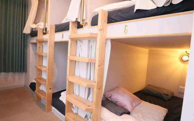 54Journey 東京大手町ホステル