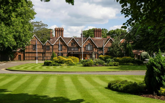 Macdonald Alveston Manor Hotel & Spa