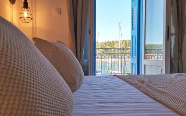 Bed And Breakfast 3 Stars Galaxidi