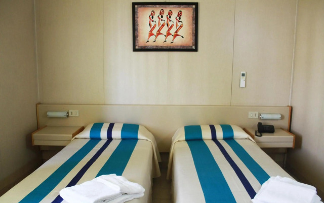 Hotel Mary