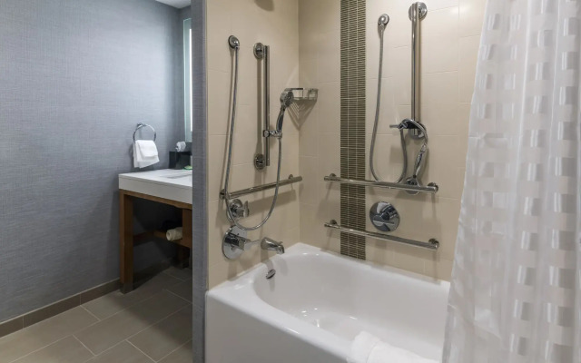 Hyatt Place Marlborough/Apex Center