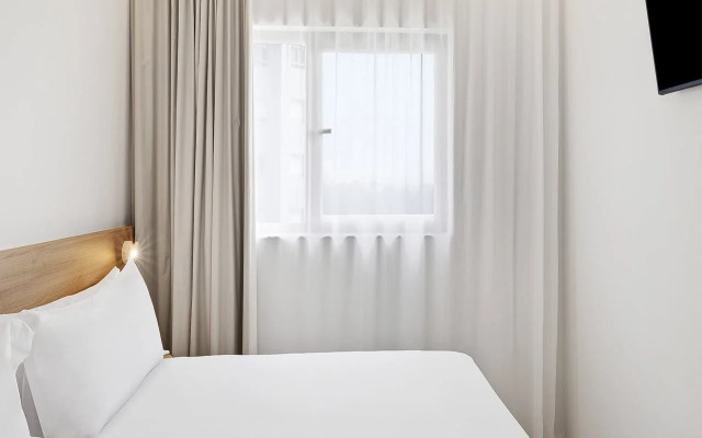 B&B HOTEL Madrid Vallecas La Gavia