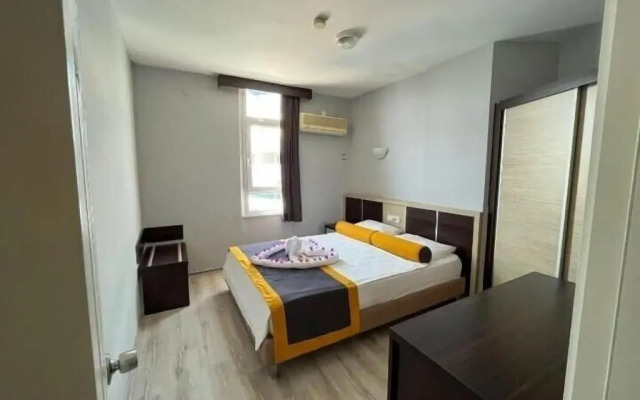 Semt Luna Beach Hotel