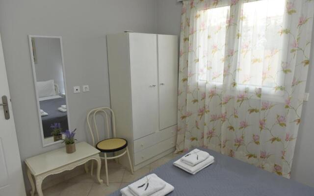 Fanis Apartment