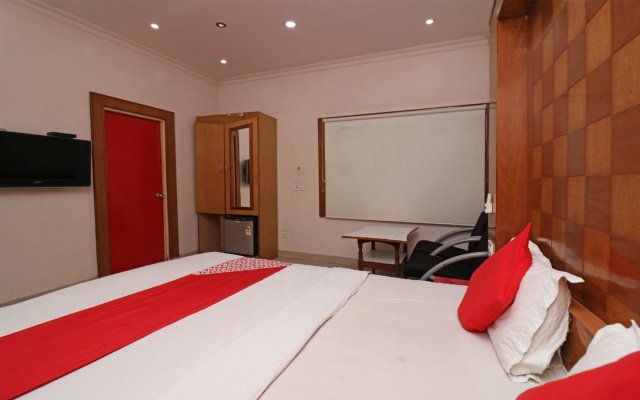 Hotel Monohar Inn By OYO Rooms