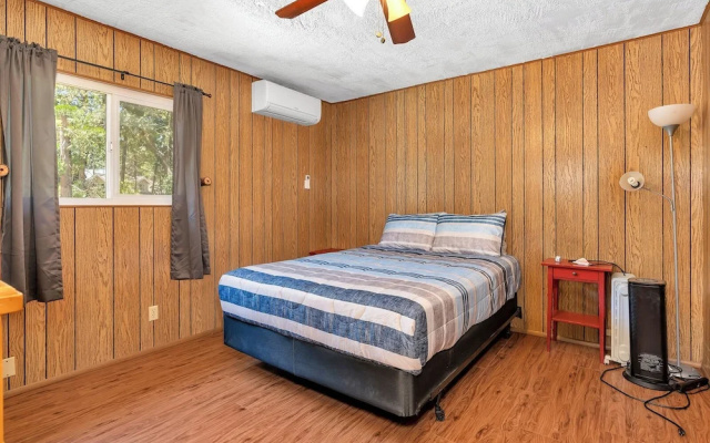 Manzanita Cabin