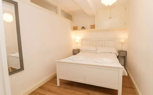 West Cliff Apartment