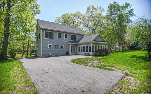 Stunning 5 Bdr, Walk to York Harbor Beach!