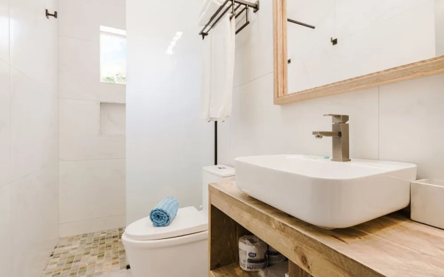 New Listing - Noord Villa With Private Pool