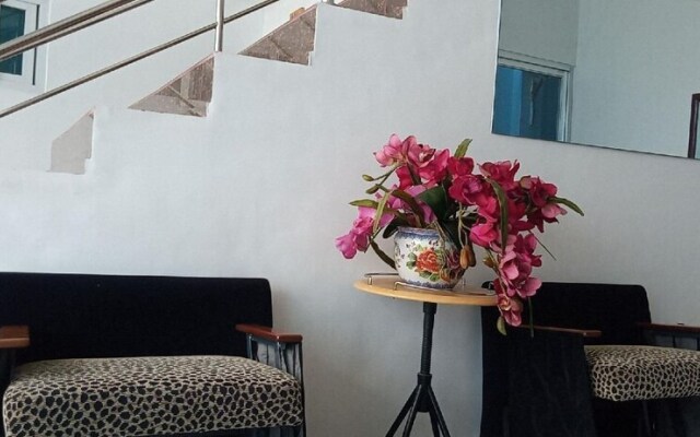 B Boutique Hotel Cebu powered by Cocotel