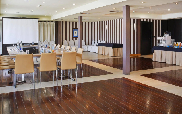 Abba Euskalduna Hotel