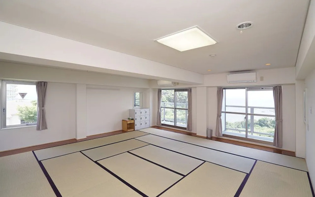 Tobi Hostel and Apartments