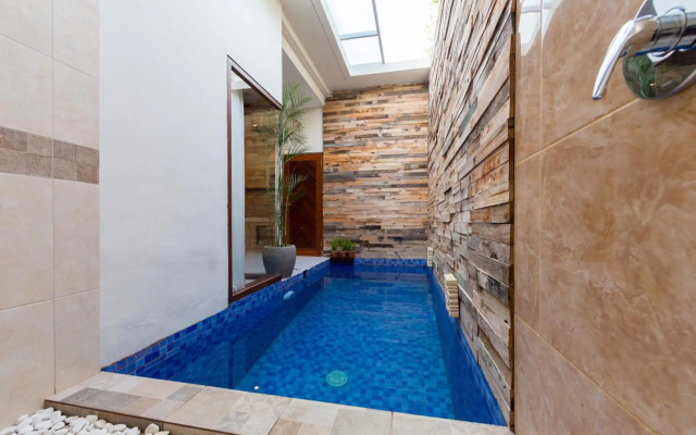 Paisa Seminyak Living