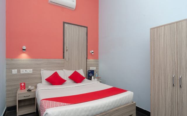OYO 16117 Grace Residency