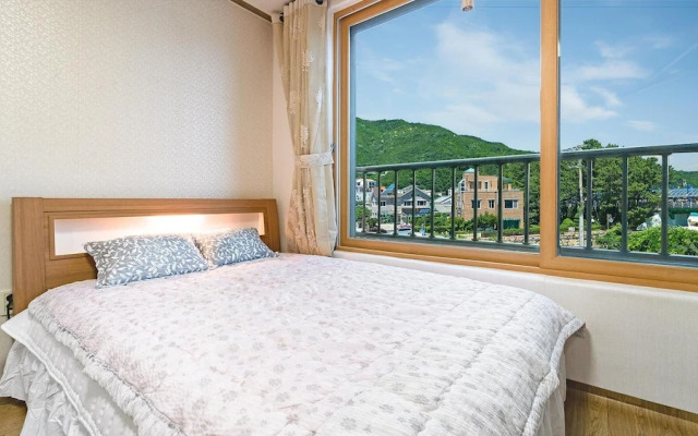 Samcheok Haeoreum Pension