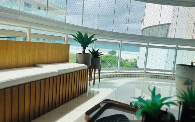 CM 304 - luxo conforto em frente ao mar