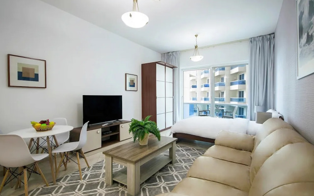 Key Host - Crescent Tower