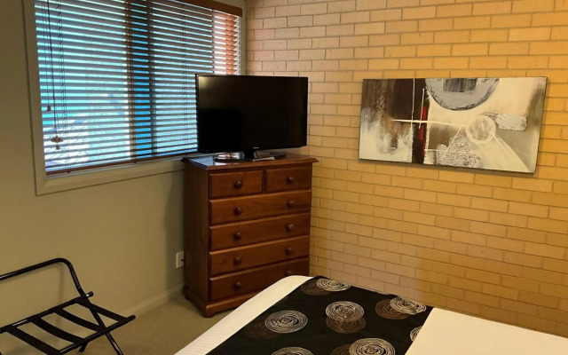 Albury Georgian Motel & Suites