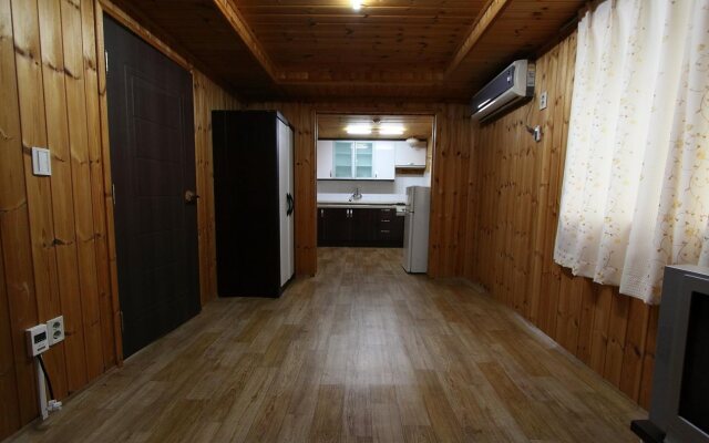 Mangsang Bluemarine Club