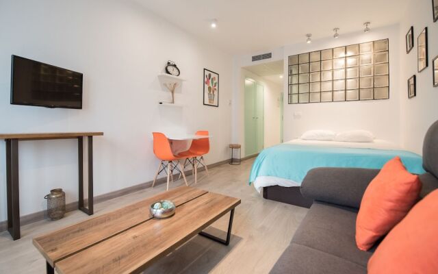 Apartamentos Villa Laura Triana