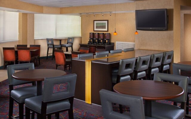 Sonesta ES Suites New Orleans Convention Center