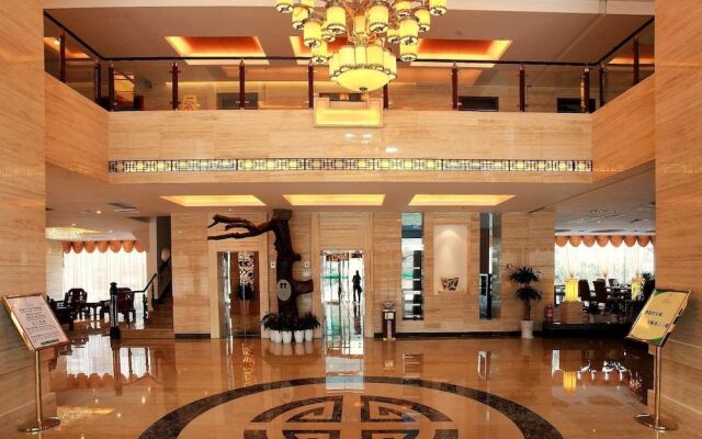 Jasper International Hotel