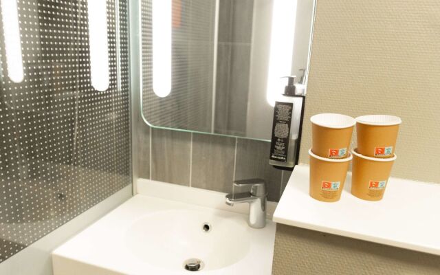 ibis Narbonne