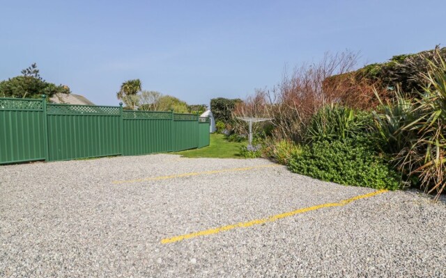 Yellow Sands Apartment 4