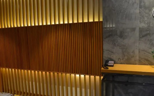 shuangtian yazhu hotel