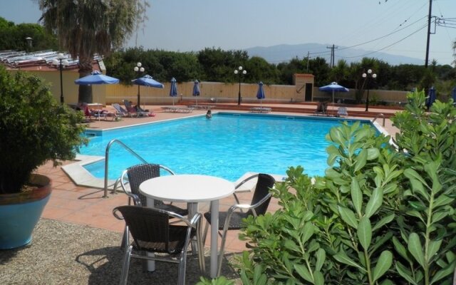 Ammes Apartments