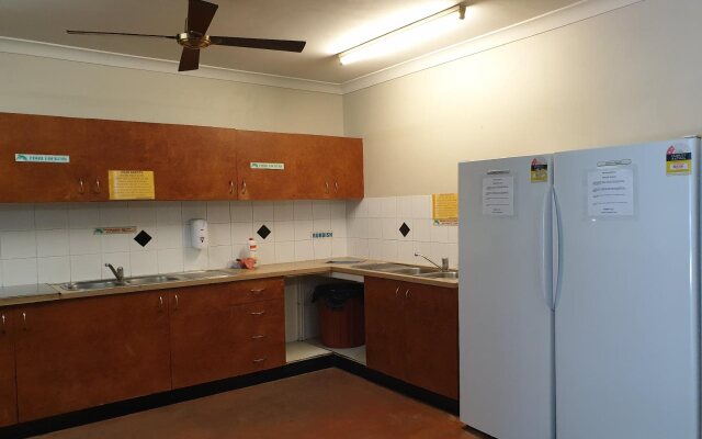 Travellers Paradise Heritage Historical Place - Hostel