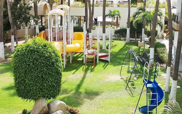 Nicest JR Suite Studio IN Cabo Downtown Marina, Cabo San Lucas