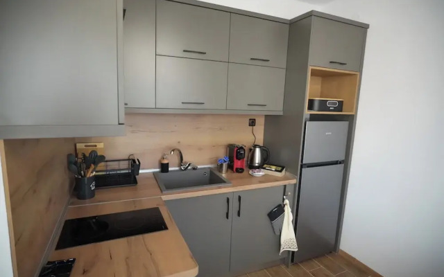 2 Bed Apt - Sleeps 4, Terrace & Pet Friendly