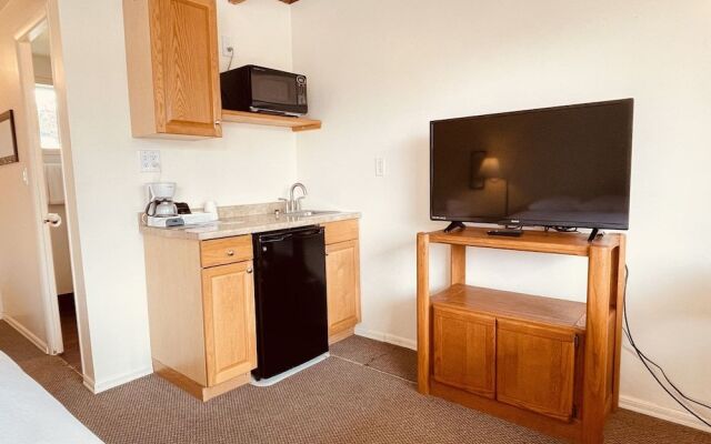 Westport RV Park & Motel